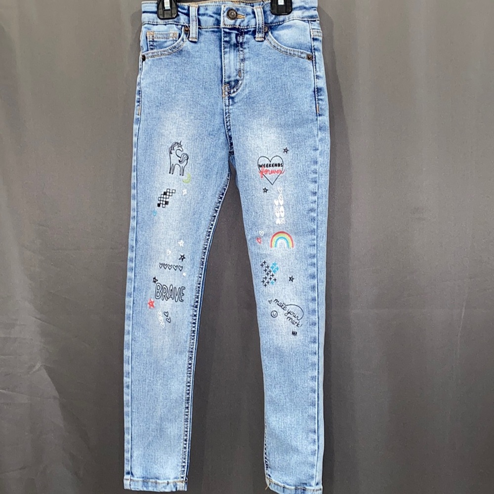 Cat & Jack girls jeans with hearts rainbow unicorn size 6